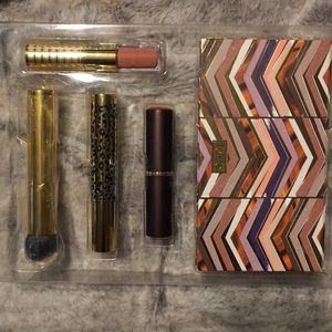 Tarte high- performance naturals Must Haves